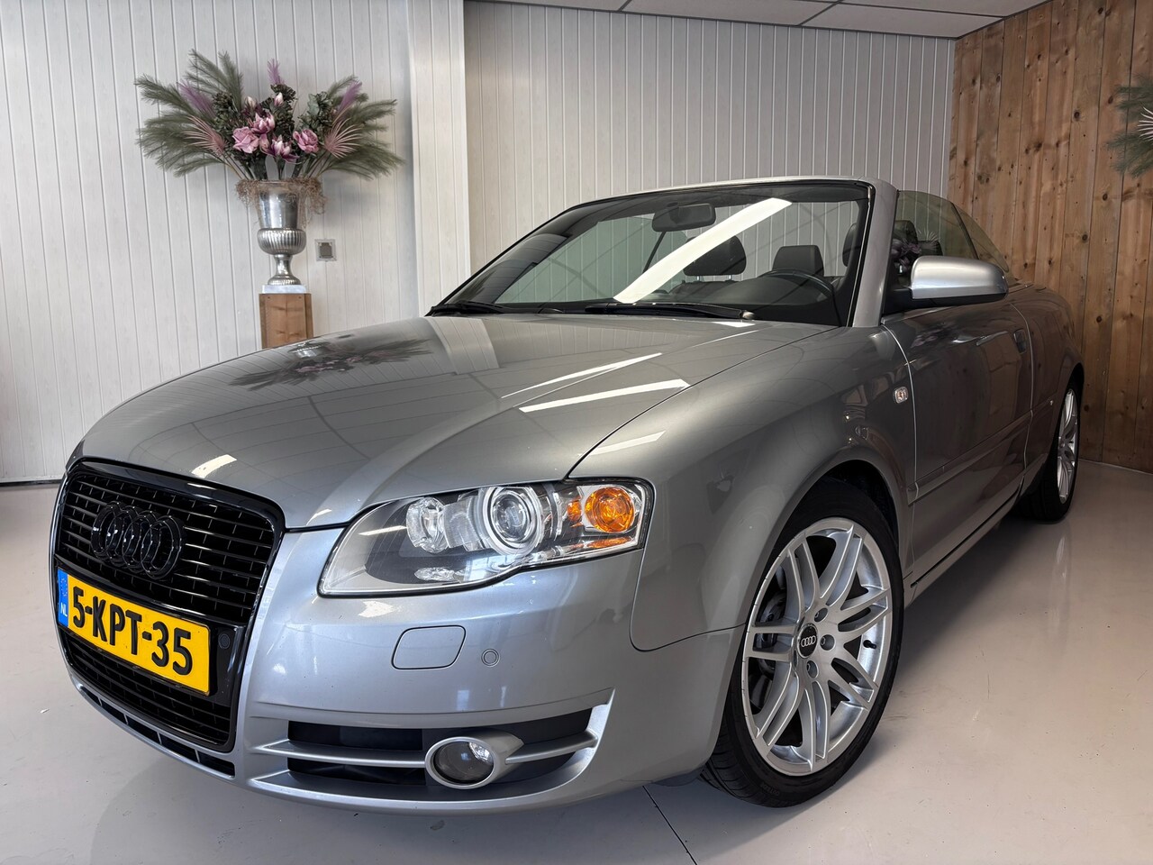 Audi A4 Cabriolet - 1.8 Turbo S-LINE, ZEER MOOIE AUTO, PDC, NAVIGATIE, etc…. - AutoWereld.nl