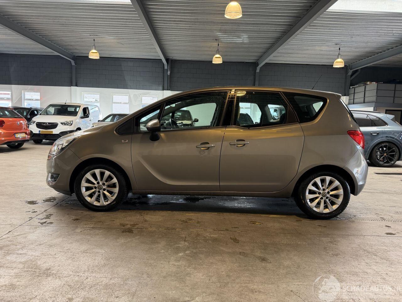 Opel Meriva - 1.4 Turbo Design Edition 1.4 Turbo Design Edition