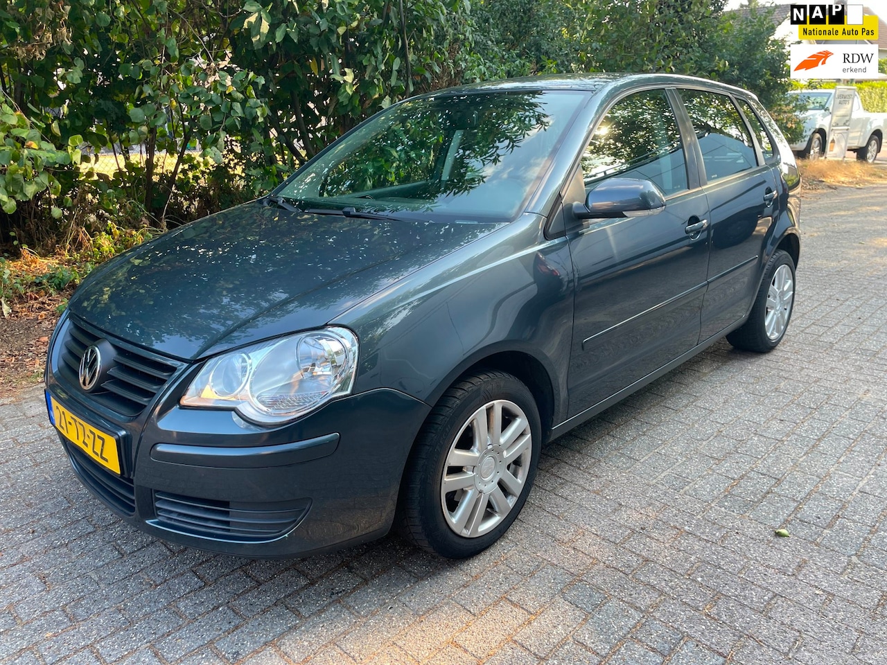 Volkswagen Polo - 1.2 Optive airco zeer mooi - AutoWereld.nl