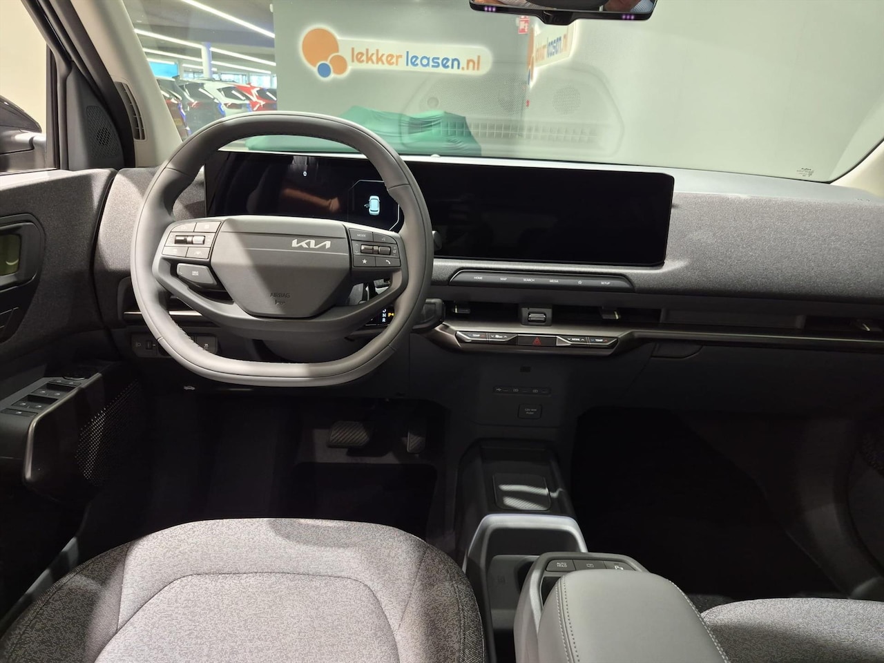 Kia EV2 - 42,2 kWh 147pk (5-zits) Plus - AutoWereld.nl