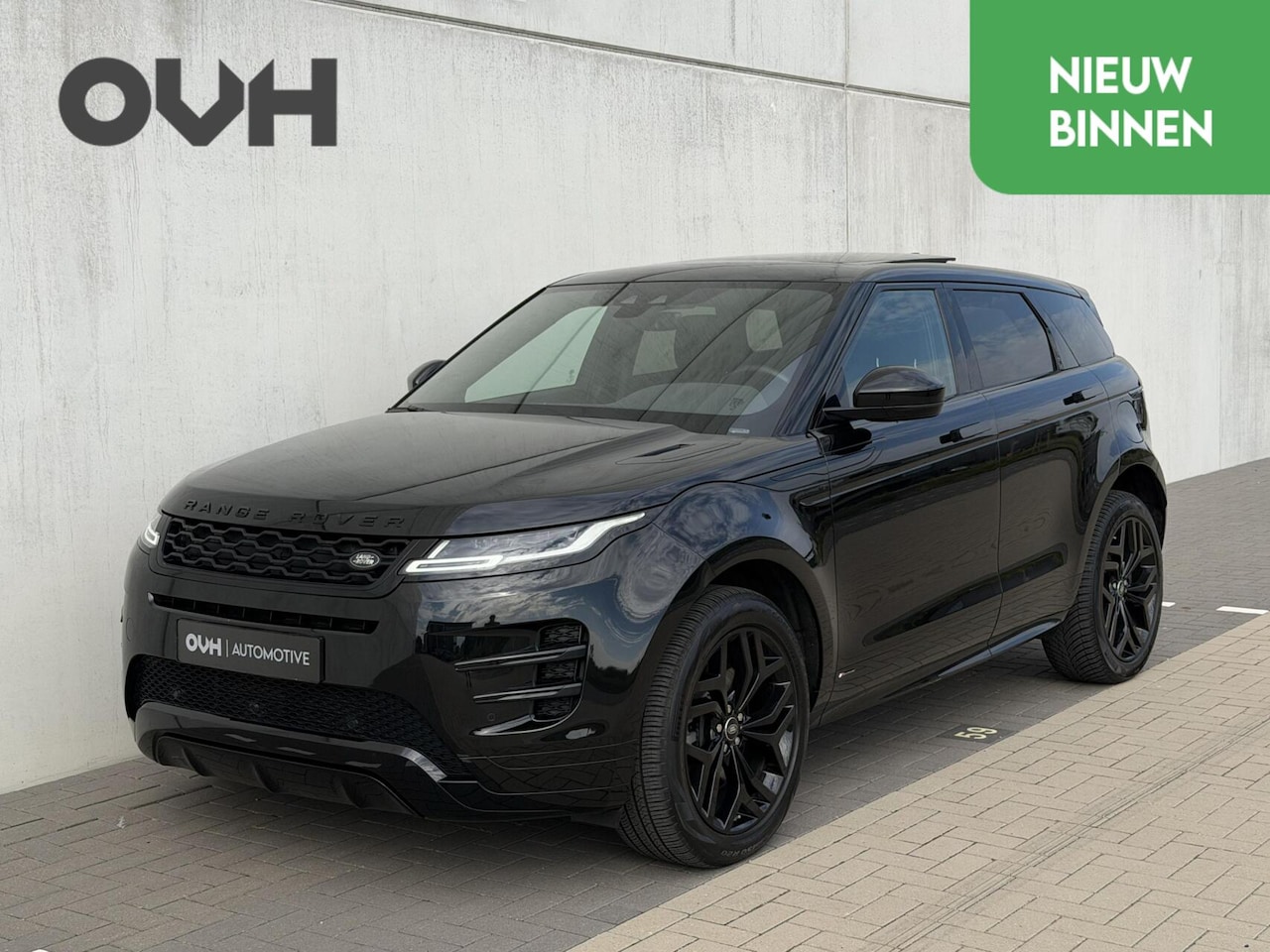 Land Rover Range Rover Evoque - 1.5 P300e AWD R-Dynamic HSE | Pano | Carplay | Stoelverw - AutoWereld.nl