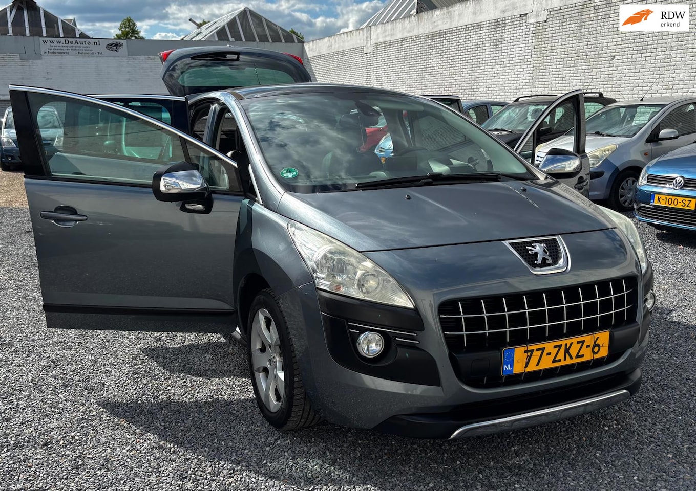 Peugeot 3008 - Allure VOL LEER! PANO - AutoWereld.nl