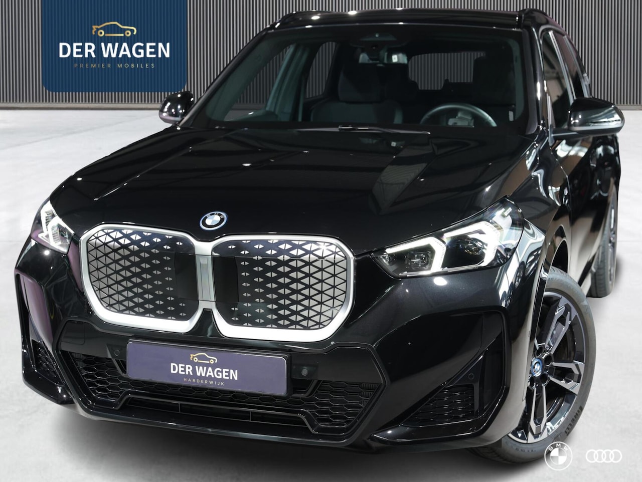 BMW iX1 - eDrive20 67 kWh M Sport / 22KW LADER / 19" / ADAP LED / KEY-LESS ENTRY-START - AutoWereld.nl