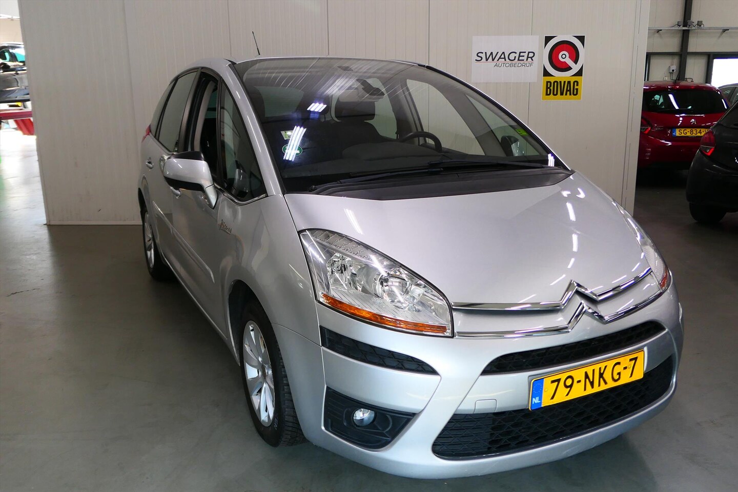 Citroën C4 Picasso - 1.6 THP Automaat Business 5-ZITS (trekhaak) - AutoWereld.nl