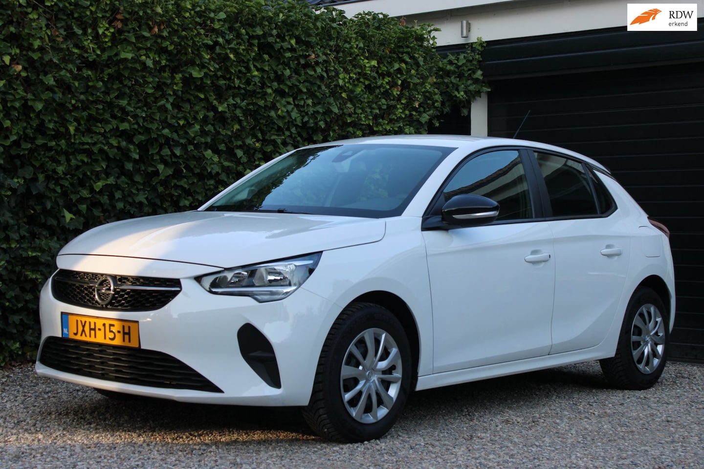 Opel Corsa - 1.2 | Airco | Bluetooth | Carplay | Cruise control | Navigatie | PDC achter - AutoWereld.nl