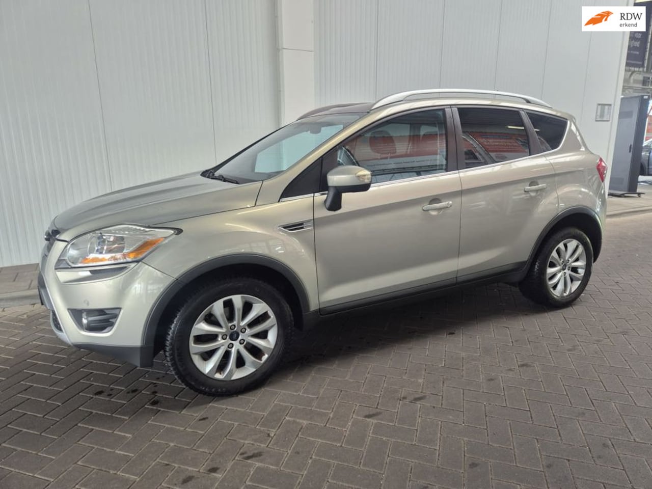 Ford Kuga - 2.0 TDCi Titanium 4x4 Automaat – Rijdt perfect! - AutoWereld.nl
