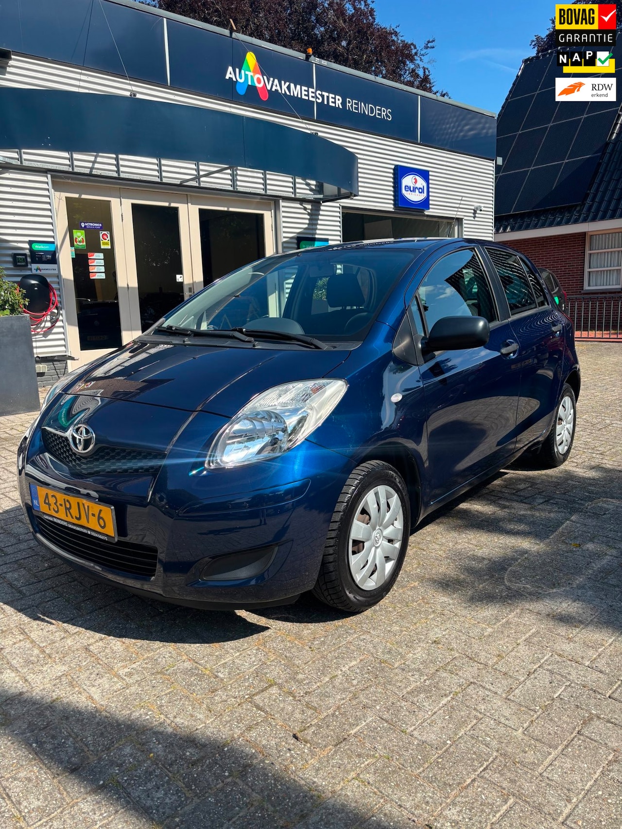 Toyota Yaris - 1.0 VVTi Acces 1.0 VVTi Acces, 1ste eigenaar, navi, airco, zeer netjes! - AutoWereld.nl