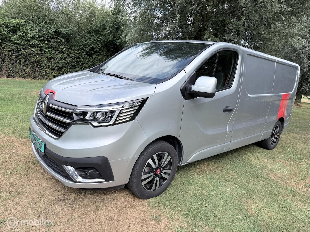 Renault Trafic - bestel 2.0 Blue dCi 150 EDC T30 L2H1 Extra - AutoWereld.nl