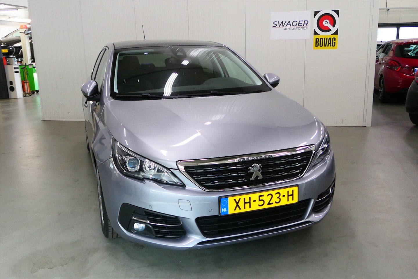 Peugeot 308 - 1.2 PureTech Allure 1.2 PureTech 130pk Allure (1ste eigenaars) - AutoWereld.nl