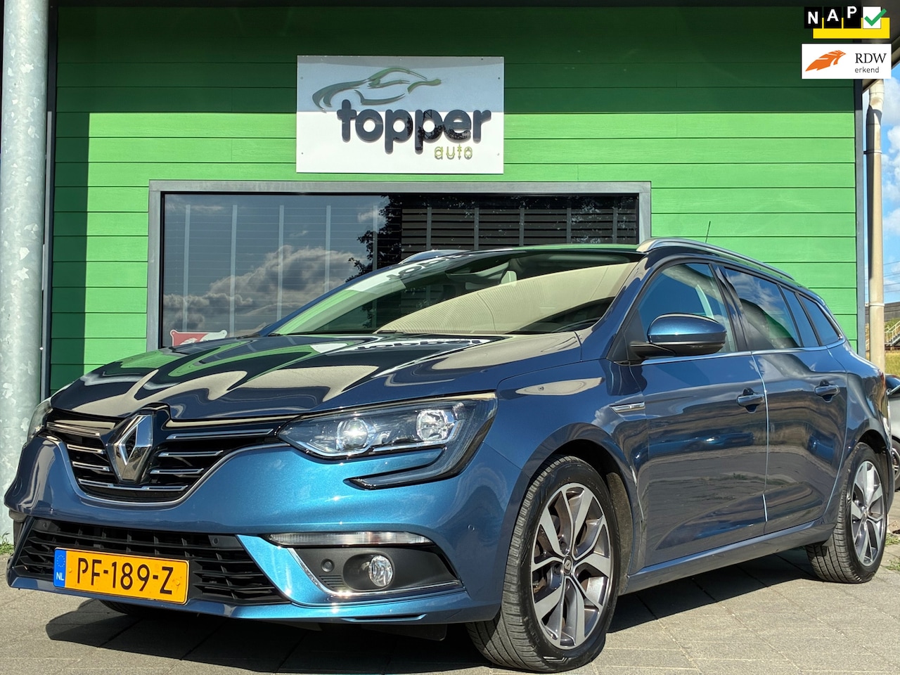 Renault Mégane Estate - 1.2 TCe Bose|Camera|Navigatie|CruiseControl|Climatronic|Trekhaak|PDC|Goed onderhouden| - AutoWereld.nl