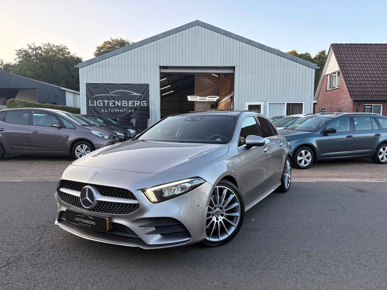Mercedes-Benz A-klasse - 220 Launch Edition Premium FULL OPTION - AutoWereld.nl