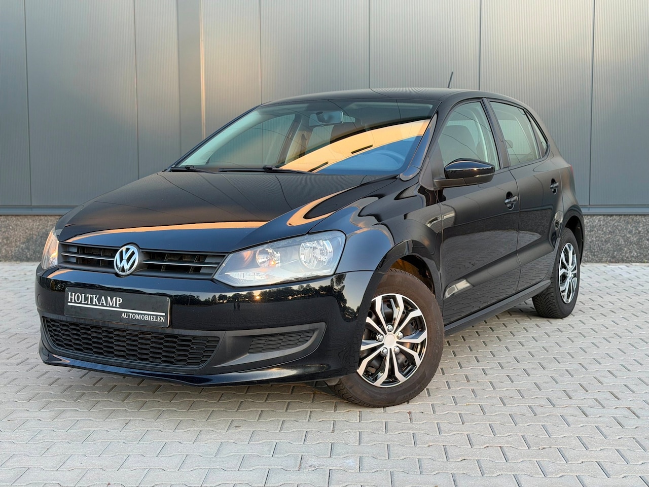 Volkswagen Polo - 1.4-16V Comfortline | AIRCO | CARPLAY | TREKHAAK | 5 DEURS - AutoWereld.nl