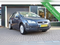 Ford Focus - 1.6-16V Ghia, 2007, Dealer onderhouden, 177154 km