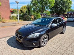 Volvo V40 - 2.0 D2 R-Design Euro 6