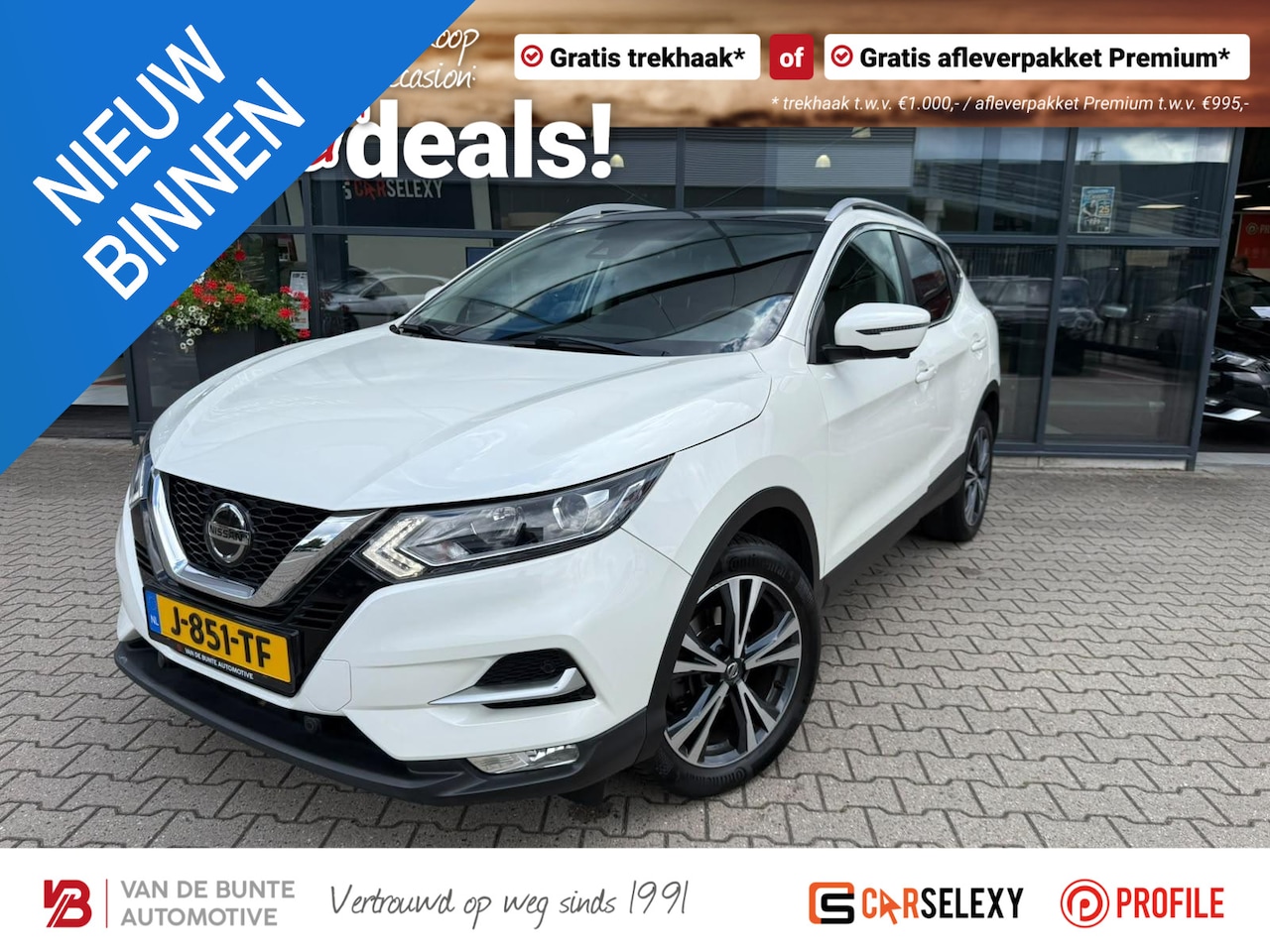 Nissan Qashqai - 1.3 DIG-T N-Connecta *Trekhaak & Navigatie* - AutoWereld.nl