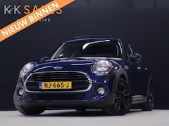 MINI 5-Deurs - 1.5 Cooper Business [PANORAMADAK, NAVIGATIE, CRUISE CONTROL, BLUETOOTH, MULTIFUNCTIONEEL S