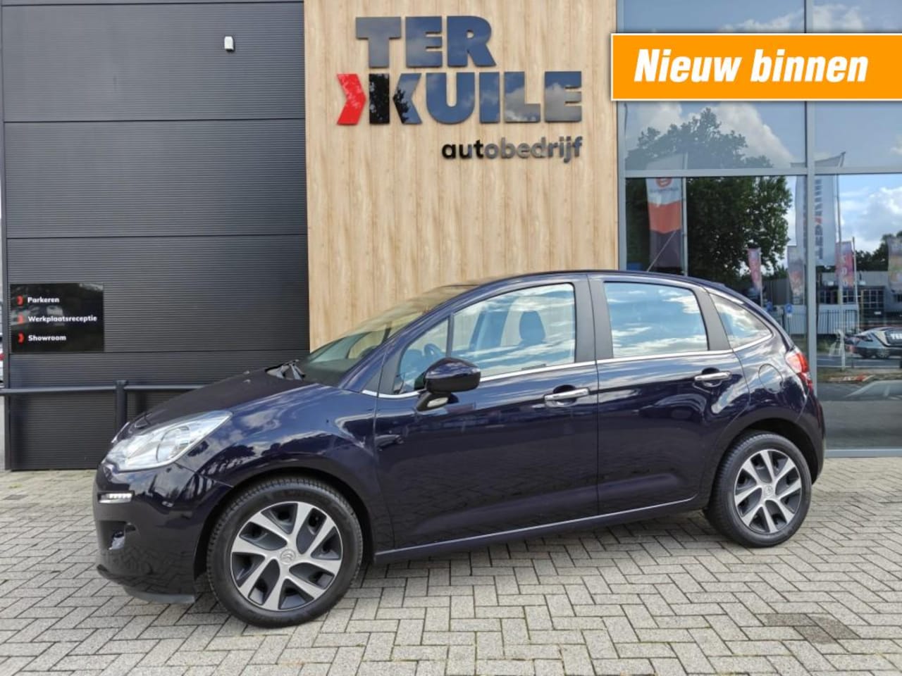 Citroën C3 - 1.2 PureTech Selection / Navi / Climate - AutoWereld.nl