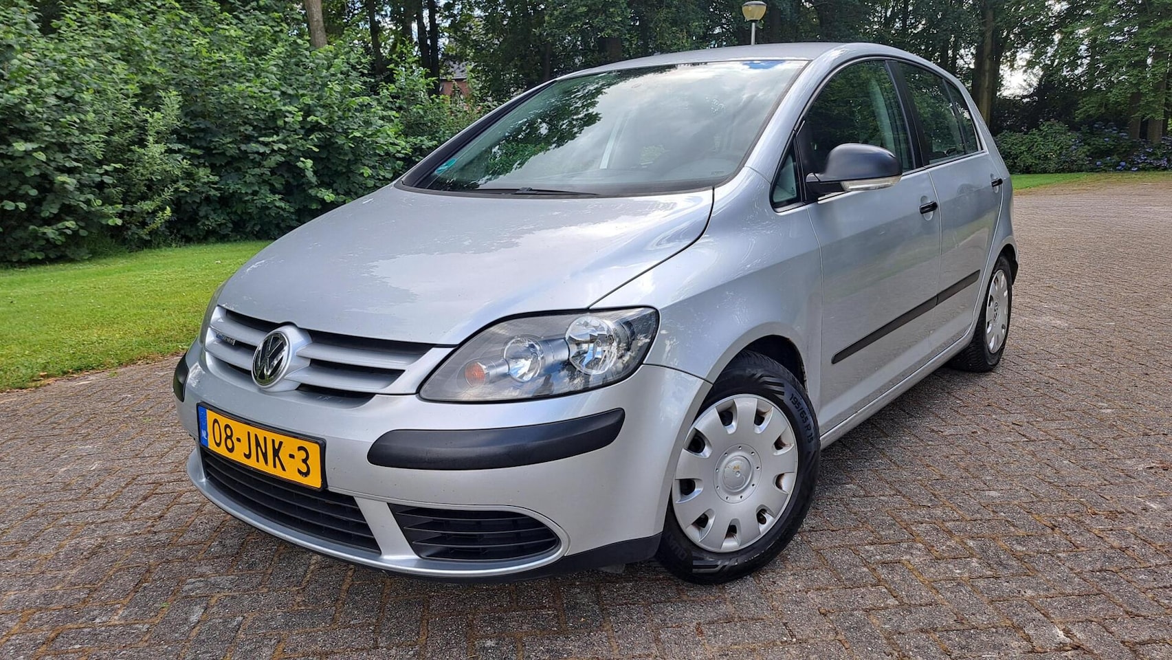 Volkswagen Golf Plus - 1.9 TDI Comfortline BlueMotion 1.9 TDI Comfortline BlueMotion - AutoWereld.nl