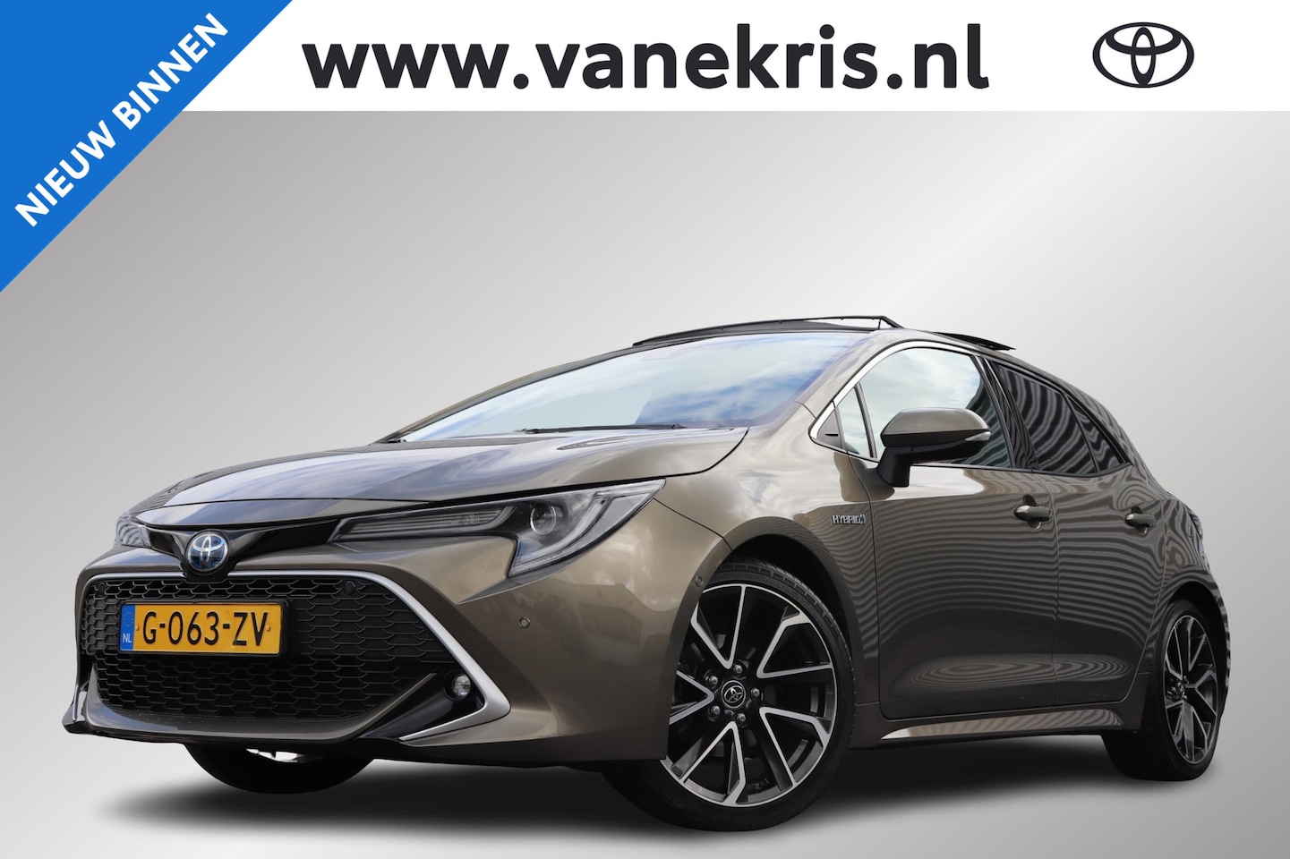 Toyota Corolla - 1.8 Hybrid Executive 1.8 Hybrid Executive, Pano, Trekhaak,  Apple Carplay/Android Auto, BSM, Sportstoelen, Stoe - AutoWereld.nl