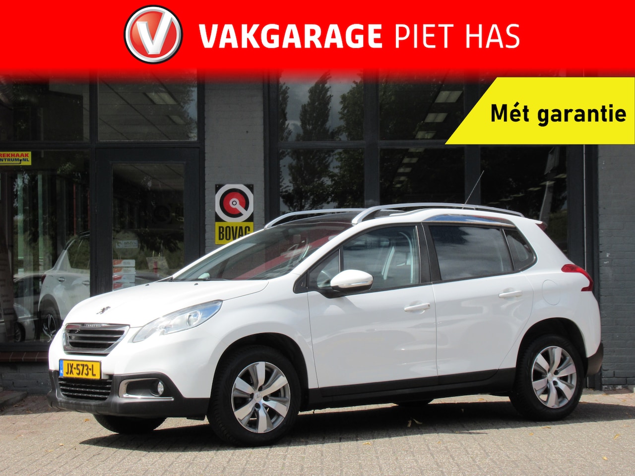 Peugeot 2008 - 1.2 PureTech Blue Lion | Airco | Navigatie | Parkeers. | Incl. Garantie | Trekhaak | LED | - AutoWereld.nl