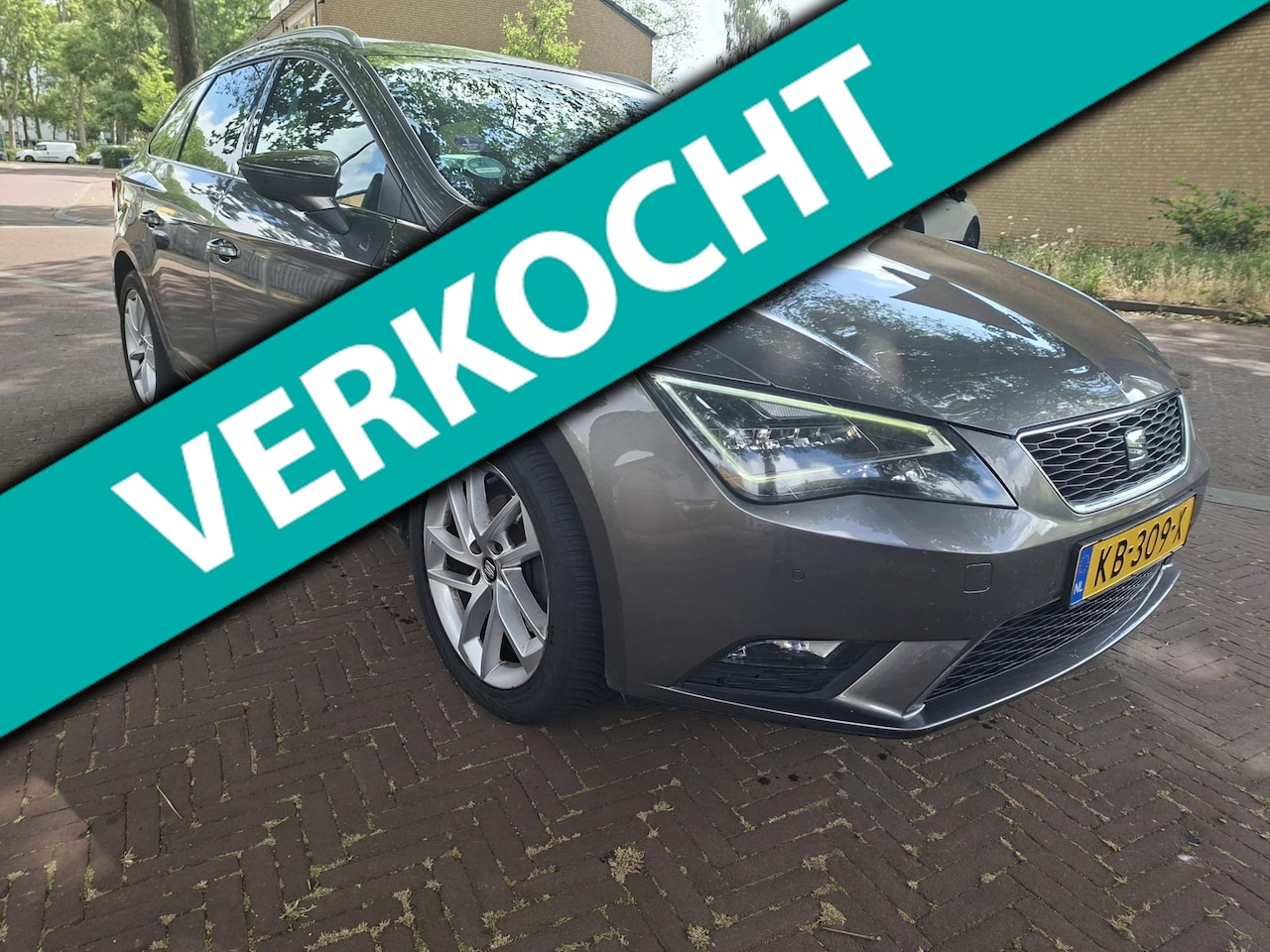 SEAT Leon ST - AUTOMAAT/ Panoramadak / leuke uitvoering - AutoWereld.nl