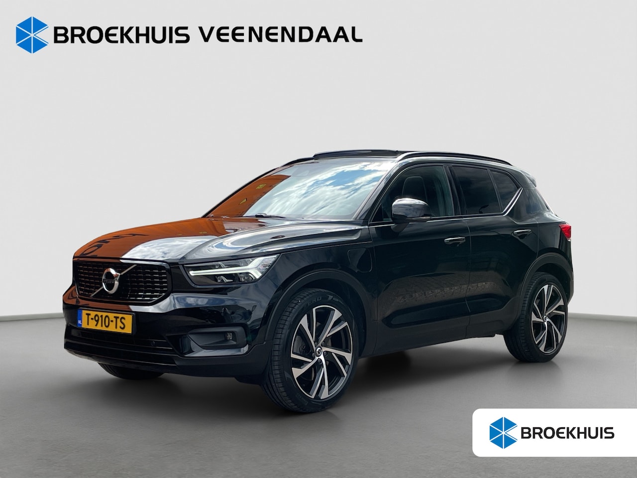 Volvo XC40 - 1.5 T5 Recharge R-Design | Pano | Trekhaak | Harman & Kardon | Stoelverwaring | Camera - AutoWereld.nl