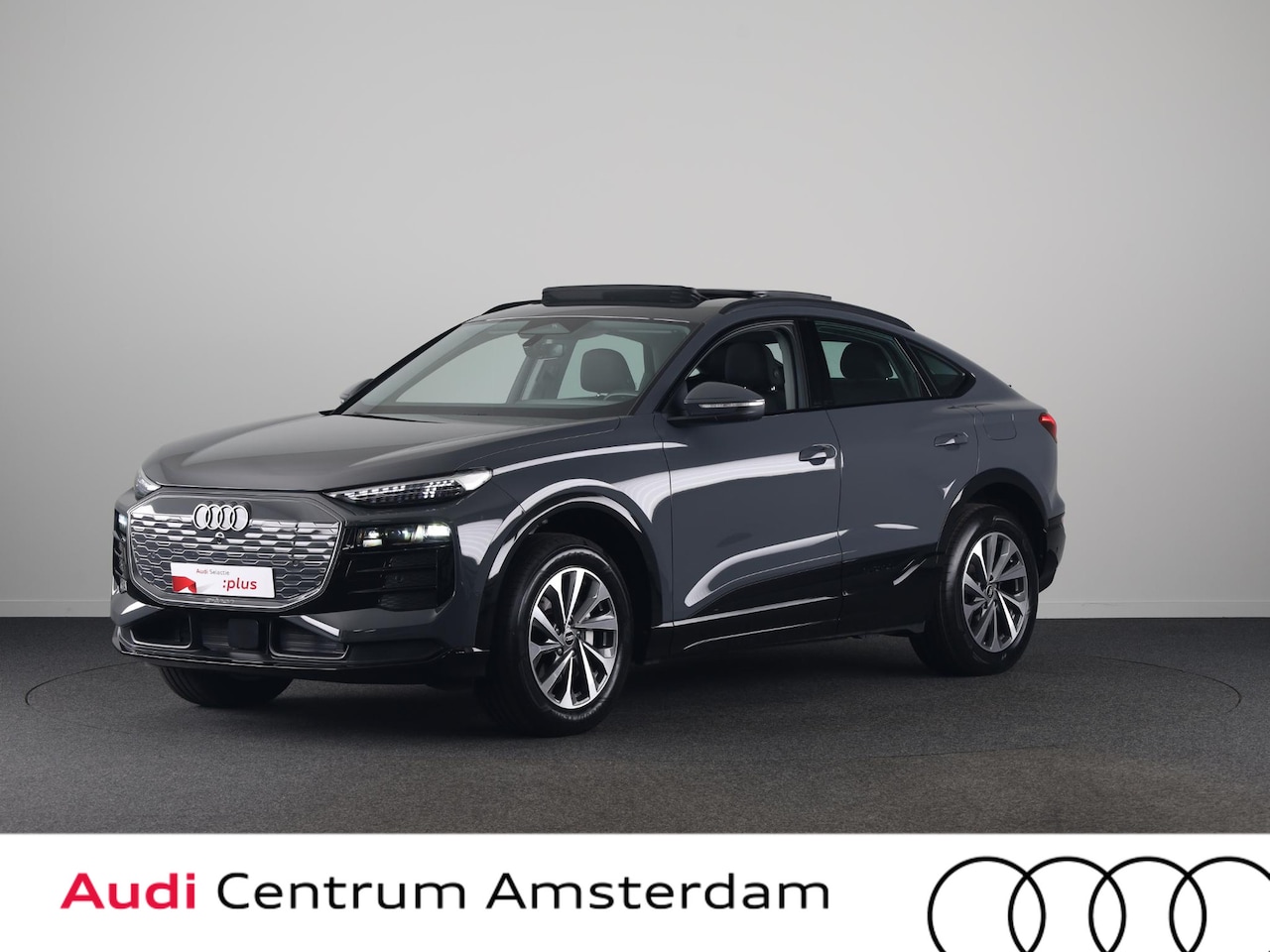 Audi Q6 Sportback e-tron - edition 83 kWh 252 pk |  SOH 97,82% | Panoramadak | Trekhaak (wegklapbaar) | Verlengde gar - AutoWereld.nl