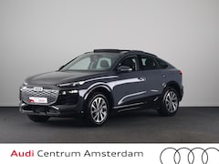 Audi Q6 Sportback e-tron - edition 83 kWh 252 pk | SOH 97, 82% | Panoramadak | Trekhaak (wegklapbaar) | Verlengde gar