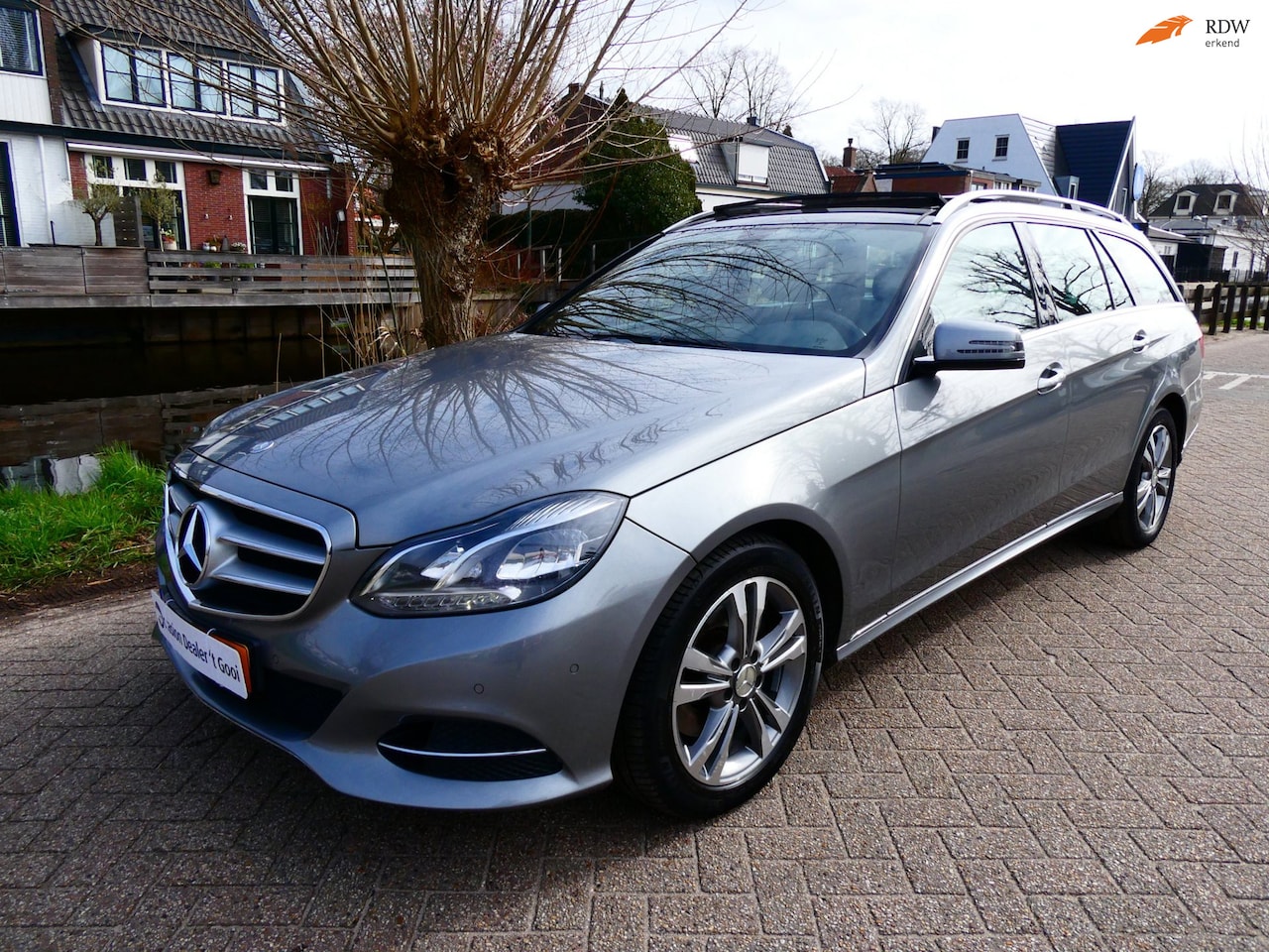 Mercedes-Benz E-klasse Estate - 300 Ambition Avantgarde 6-Cil. Schuifdak Navi - AutoWereld.nl