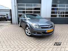 Opel Astra GTC - 1.8 Sport AUTOMAAT l AIRCO l LEDER l APK l
