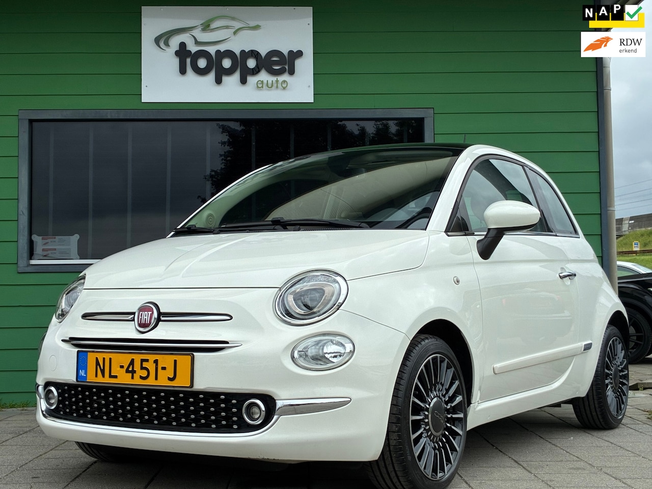 Fiat 500 - 0.9 TwinAir Turbo Lounge|Panoramadak|Navigatie|CruiseControl|Climatronic - AutoWereld.nl