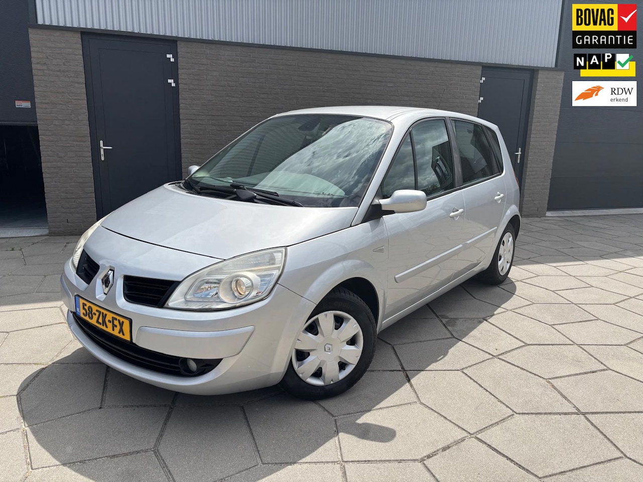 Renault Scénic - 1.6-16V Business Line| nette en vooral technisch erg goede gezinsauto - AutoWereld.nl