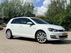 Volkswagen Golf - 1.2 TSI Cup Edition