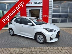 Toyota Yaris - 1.5 Hybrid Active met parelmoer metallic
