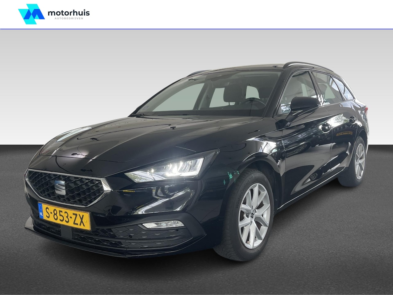 SEAT Leon Sportstourer - 1.0 TSI Reference Full Map Navi | Parkeersensoren Achter | Apple Carplay & Android Auto - AutoWereld.nl