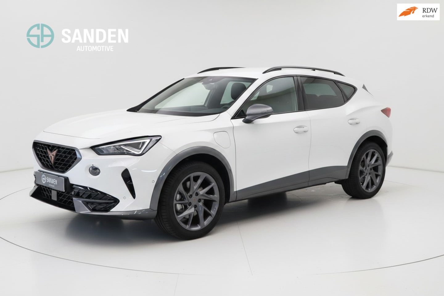 CUPRA Formentor - 1.4 TSI e-Hybrid Essential|Automaat|LED|Navi|Camera|DAB|Donkere Hemel|18 inch - AutoWereld.nl