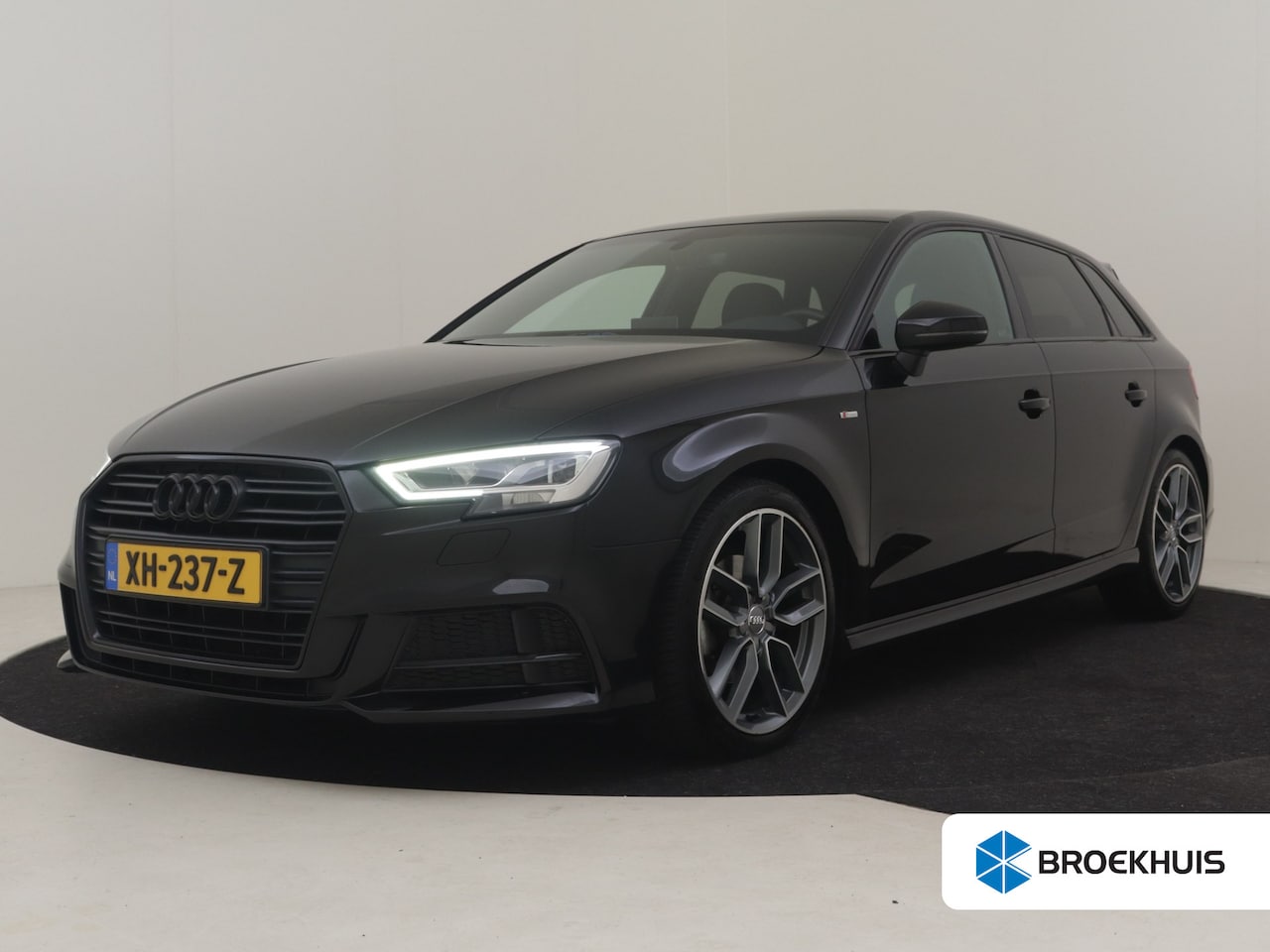 Audi A3 Sportback - 30 TFSI Sport S Line Edition 115PK DSG/AUTO | 1e Eigenaar | S Line Edition | Virtual cockp - AutoWereld.nl