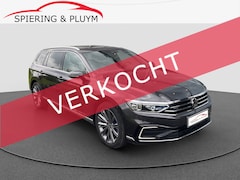 Volkswagen Passat Variant - 1.4 TSI PHEV GTE Business Pano/schuif | Stoelverw. | Adaptive | camera