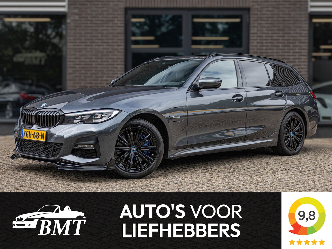 BMW 3-serie Touring - 330e G21 Touring High Executive M Sport / Pano / 360 / Trekhaak - AutoWereld.nl