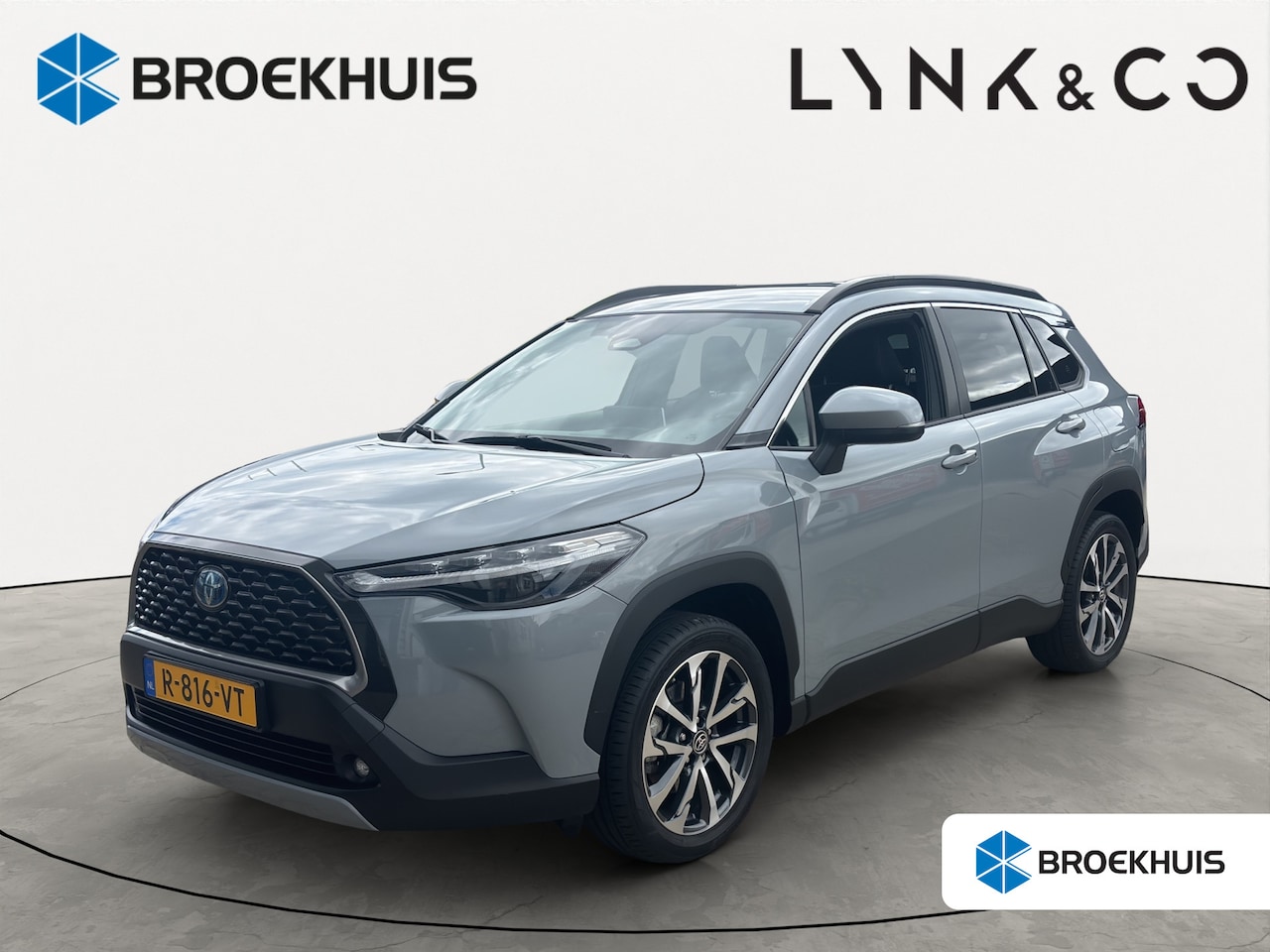 Toyota Corolla Cross - 2.0 High Power Hybrid First Edition | Trekhaak | Camera | Apple Carplay/Android Auto | Sto - AutoWereld.nl