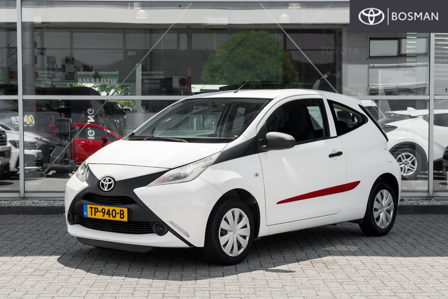 Toyota Aygo - 1.0 VVT-i x 1.0 VVT-i x - AutoWereld.nl