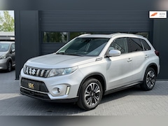 Suzuki Vitara - 1.0 Boosterjet Stijl Pano|Camera|Dodehoek