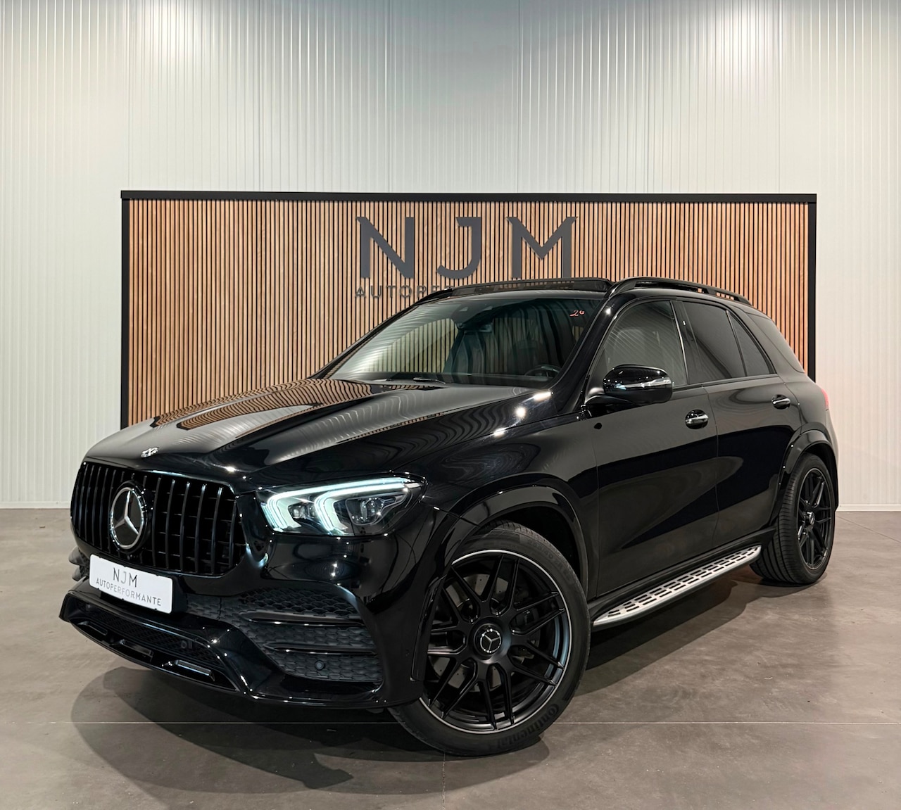 Mercedes-Benz GLE-Klasse - 450 4MATIC AMG 7pers|Burmester|360|Trekhaak - AutoWereld.nl