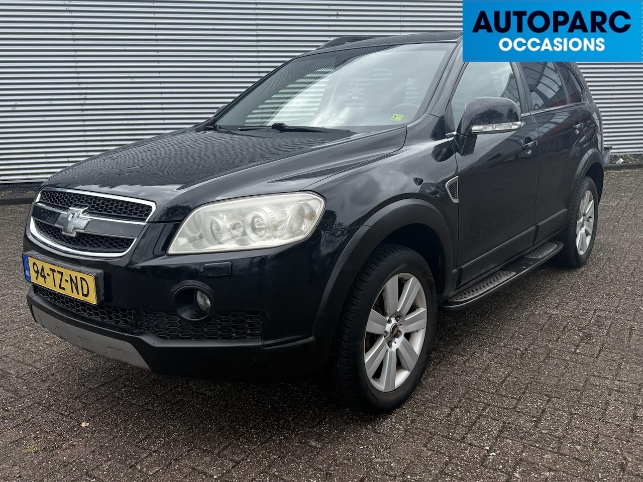 Chevrolet Captiva - 3.2i Executive 3.2i Executive , AUTOMAAT, AWD, 7 PERS , AIRCO, LEDER, OPENDAK, ELECTR STOELEN, ELEC SPIEG - AutoWereld.nl