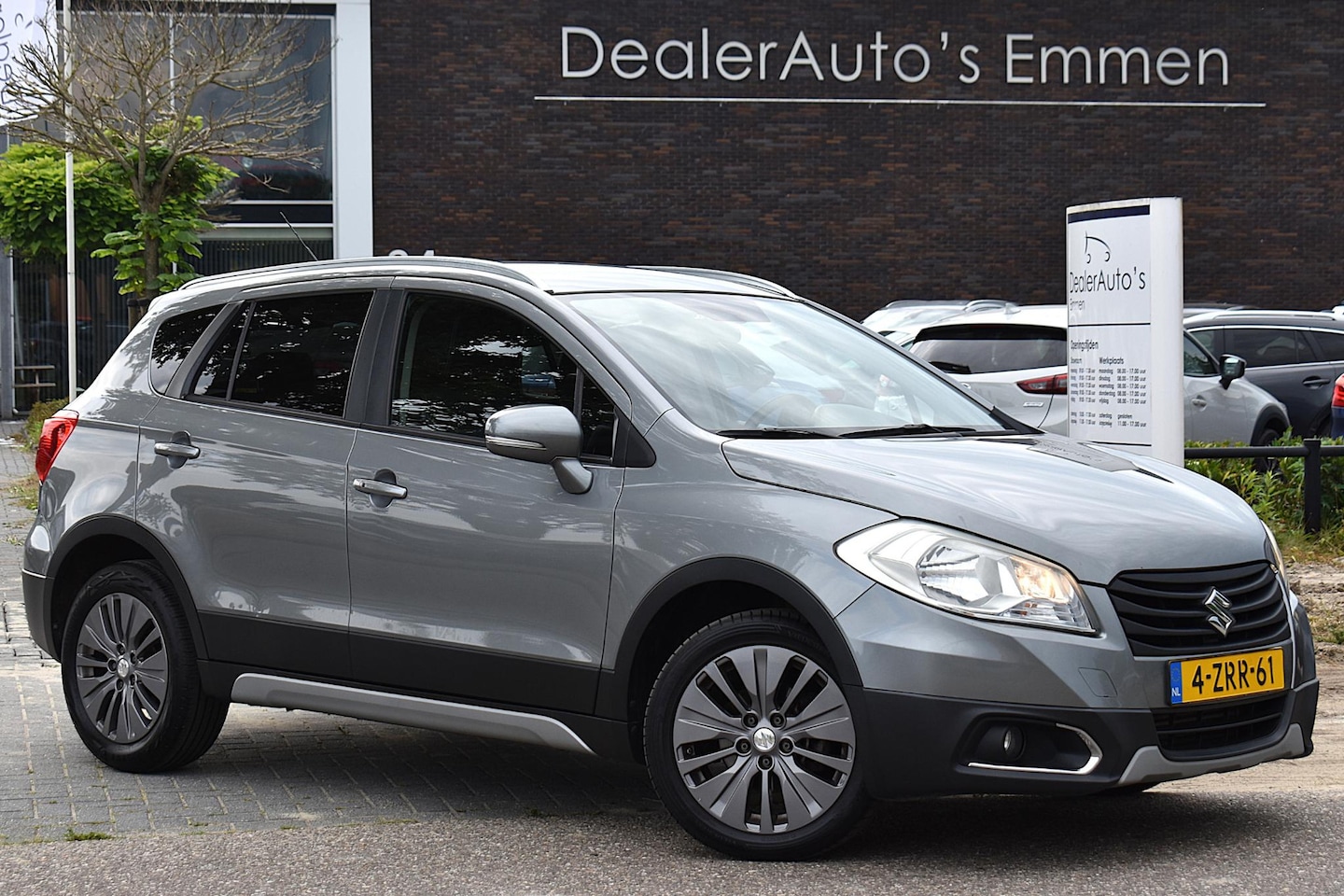 Suzuki SX4 S-Cross - 1.6 DDiS Exclusive 1.6 DDiS Exclusive - AutoWereld.nl