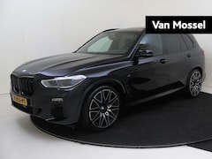 BMW X5 - M50i High Executive 531 PK | airco automatisch | Apple Carplay/Android | cruise control |