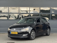 Volkswagen Polo - 1.0 BLUEMOTION EDITION I 5-DEURS I CRUISE CONTROL I LICHT METALEN VELGEN I NAVIGATIE
