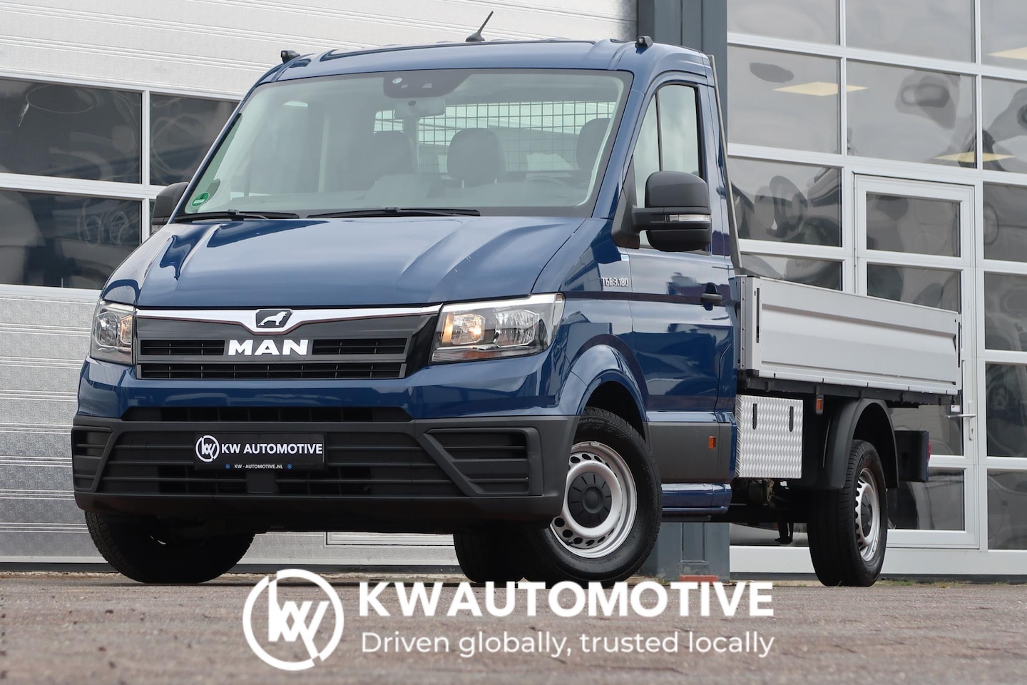 MAN TGE - 35 2.0 L3 OPEN LAADBAK/ AUT/ AIRCO/ TREKHAAK - AutoWereld.nl