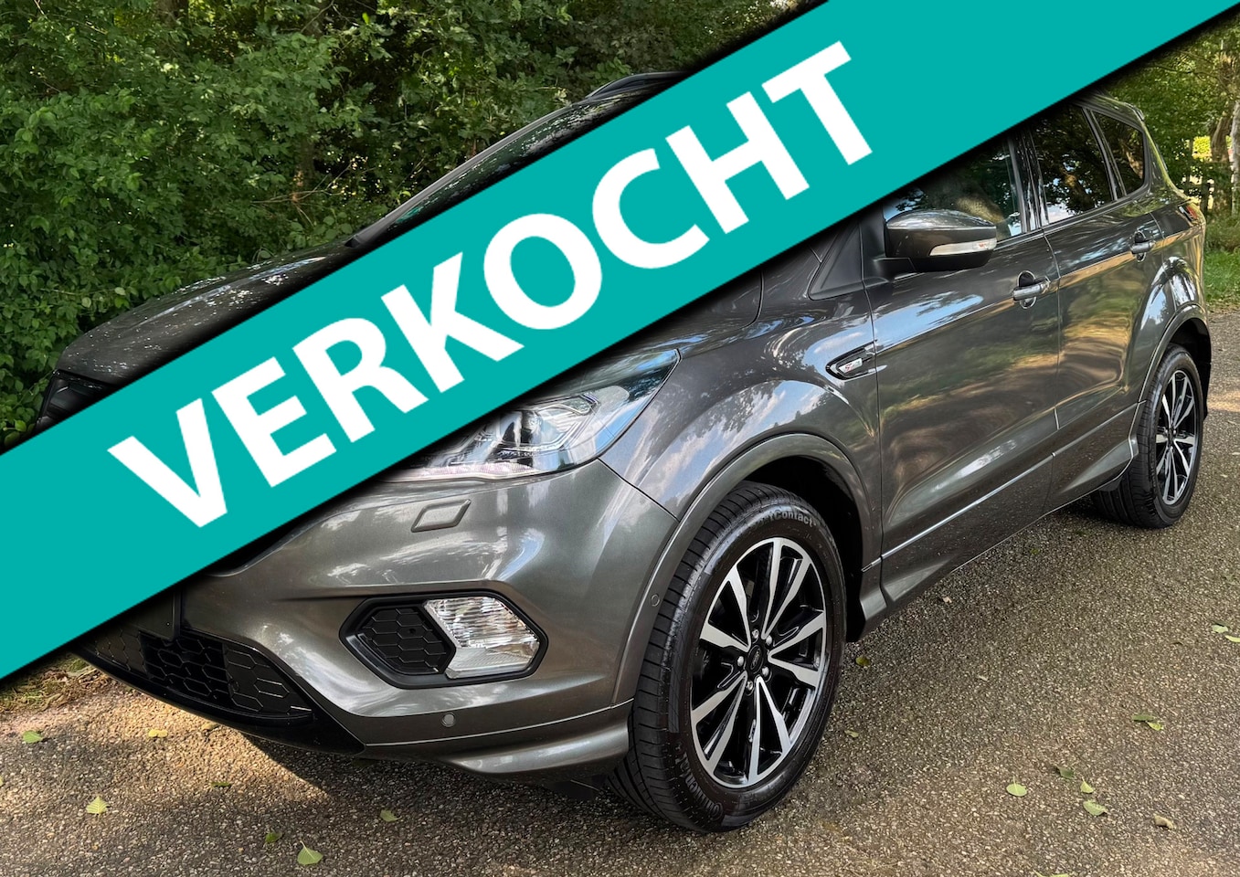 Ford Kuga - 1.5 ST Line 150PK CAMERA CLIMA TREKHAAK ZEER MOOIE AUTO - AutoWereld.nl