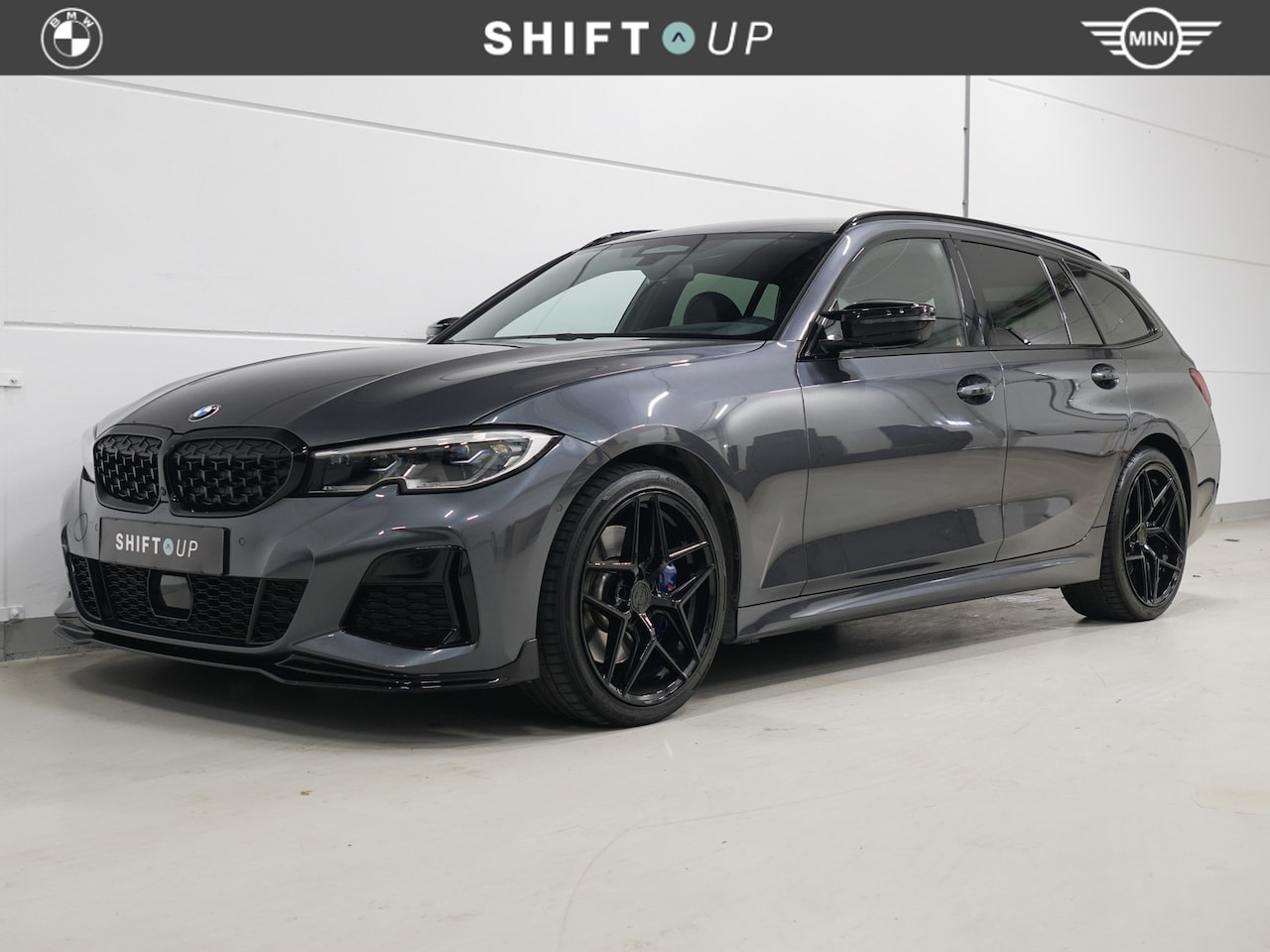 BMW 3-serie Touring - M340i xDrive CoPilot | Head Up | Laser | Elektr. Trekhaak - AutoWereld.nl